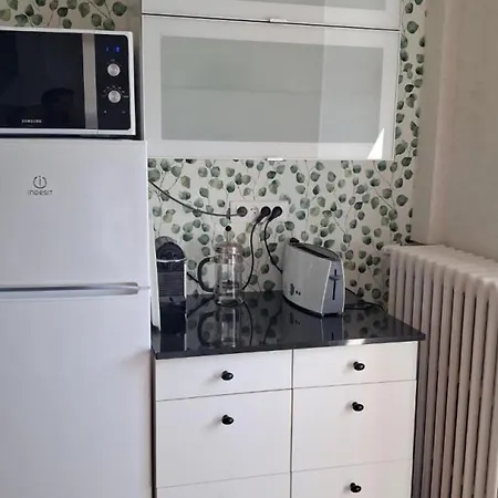Hébergement de vacances Romantique Au Château De Bisseret Avec Golf Et Grandes Randonnées - Fr-1-489-438 *