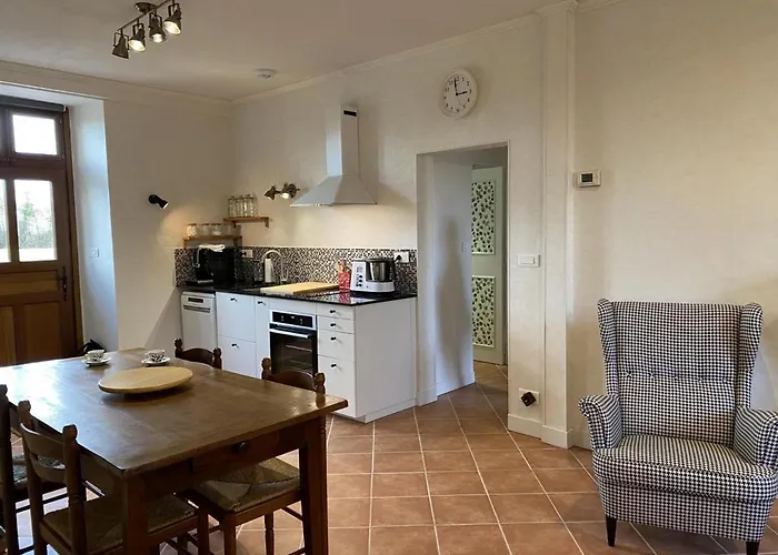 Prázdninový dům Sejour De Golf Et Detente Au Domaine De Bisseret - Fr-1-489-438 Lavault-Sainte-Anne