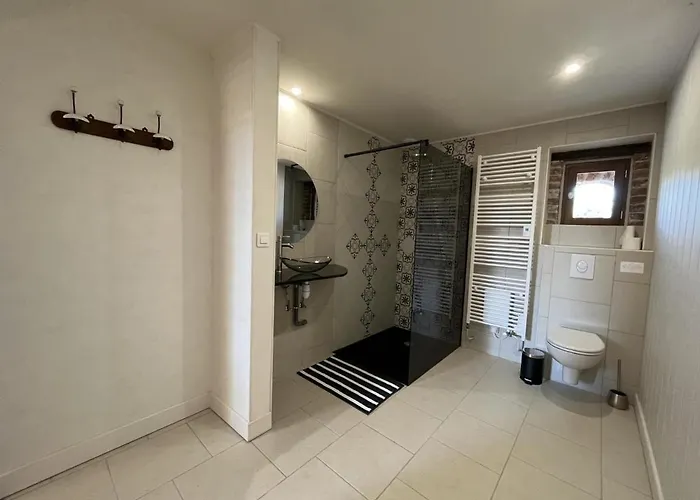 Sejour De Golf Et Detente Au Domaine De Bisseret - Fr-1-489-438 * Lavault-Sainte-Anne